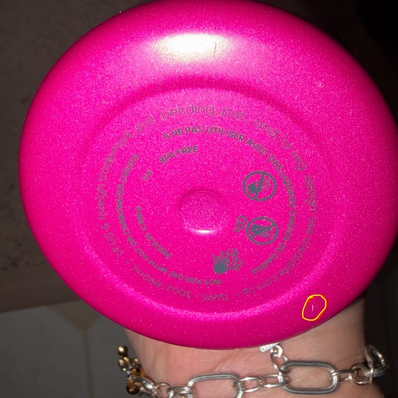 Owala-Sway “Read my Lips” Water Bottle with Built-in Straw - Picture 5 of 5